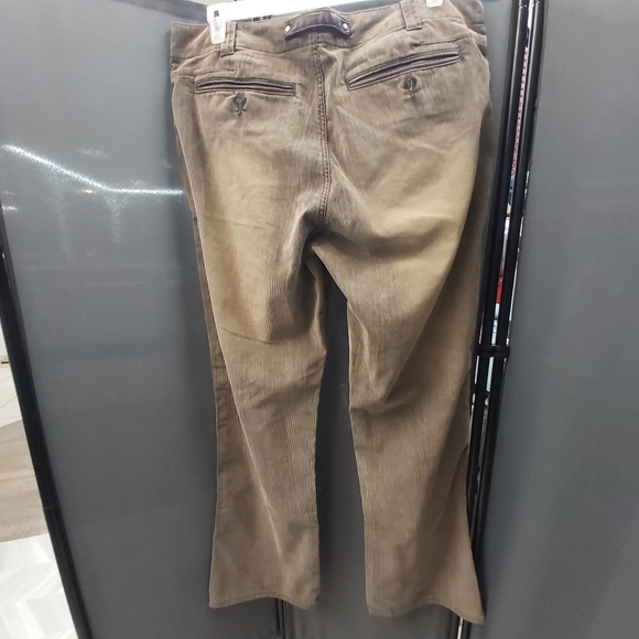Guess Classic Taupe Corduroy Pants - Picture 6 of 12